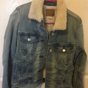 American Eagle Sherpa denim jacket